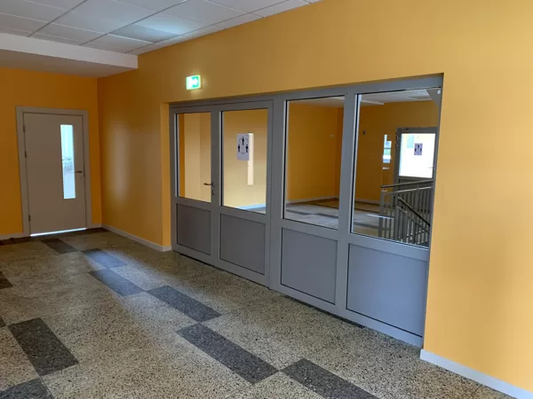 Rīgas Juglas vidusskola (Malienas iela 89)